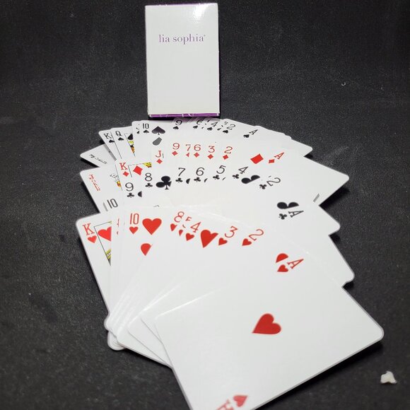 Lia Sophia Playing Cards - Picture 1 of 4